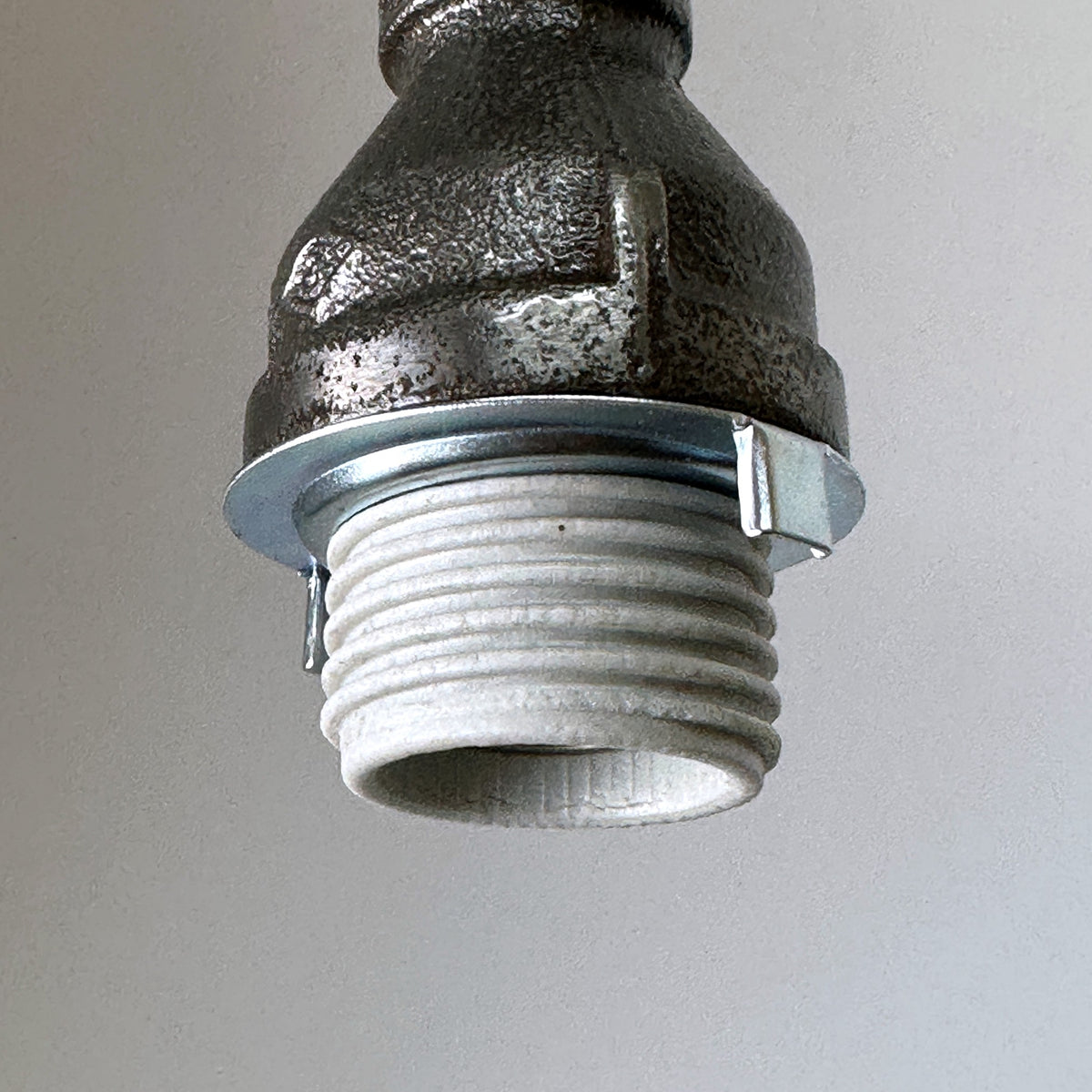 Shade Ready Socket - Build your own Pendant Light