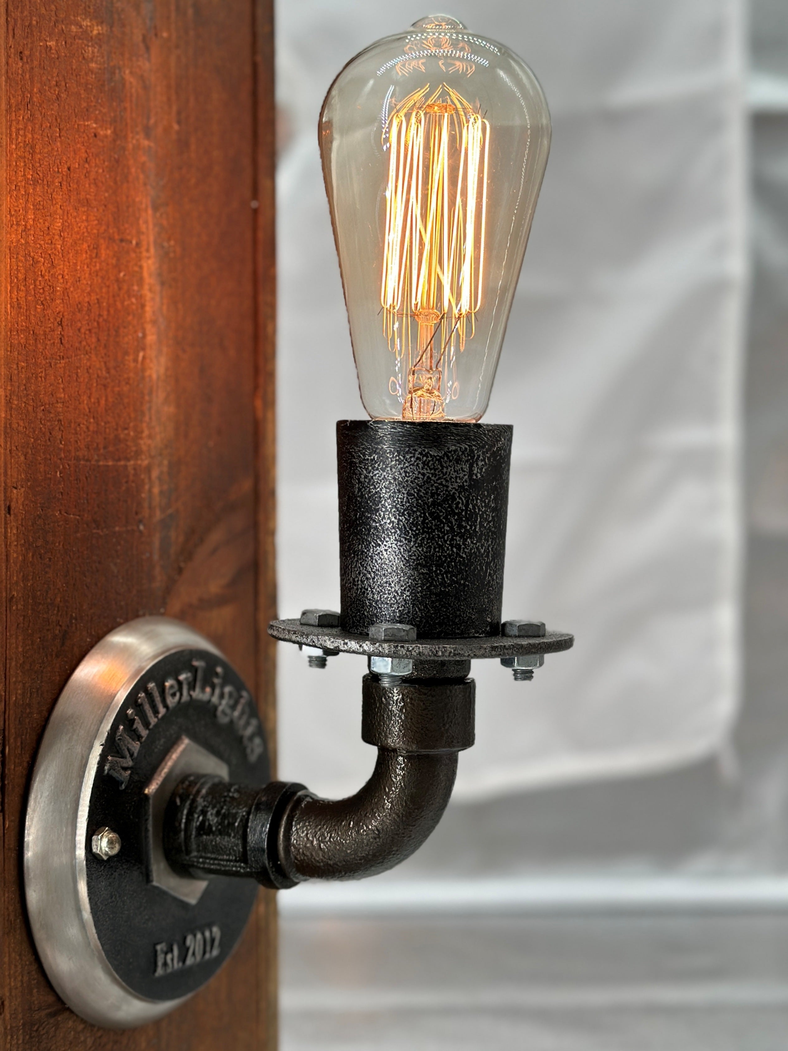 Rustic Wall Lamp Placement for Entryway: Transform Your Space Instantly