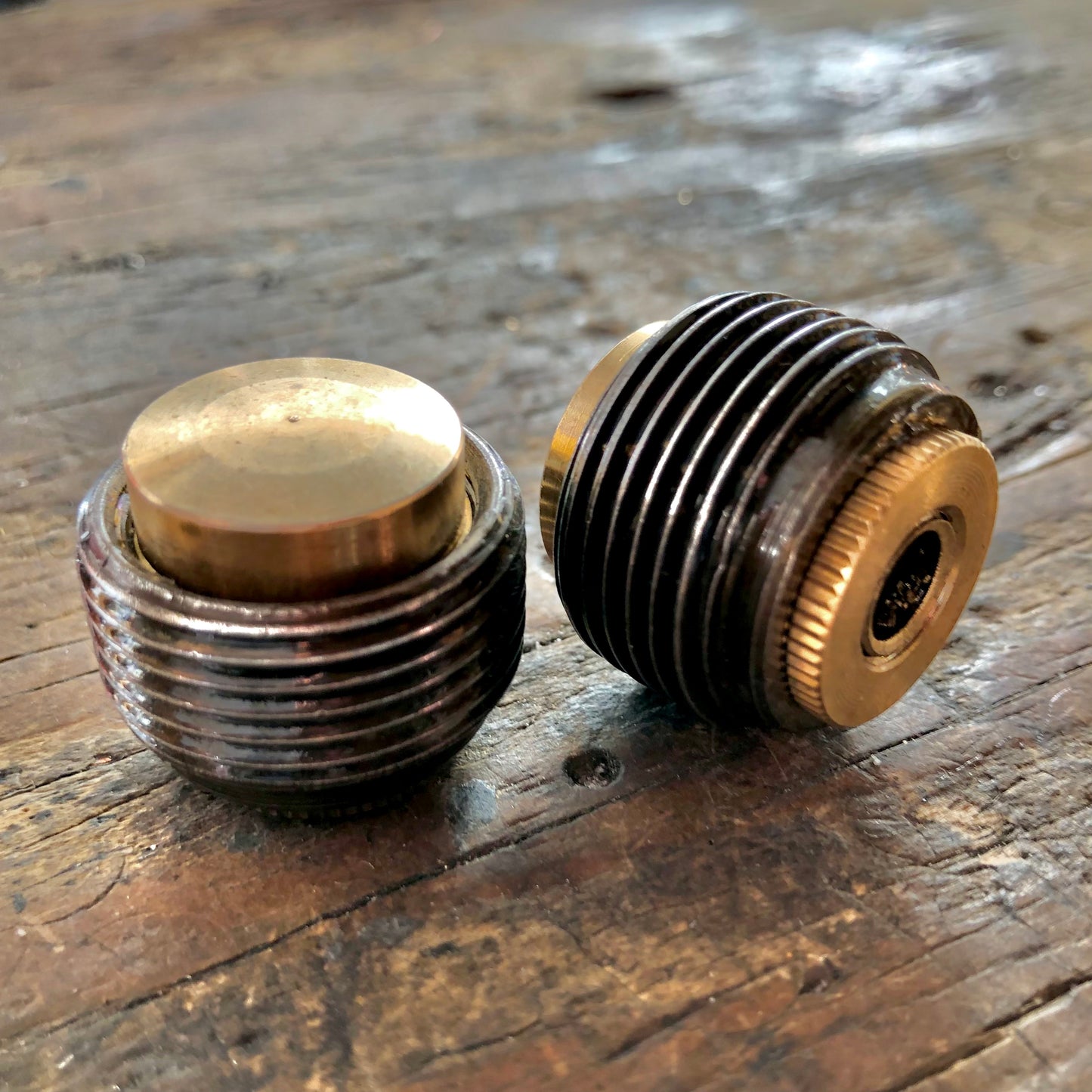 metal knobs for lamp dimmers